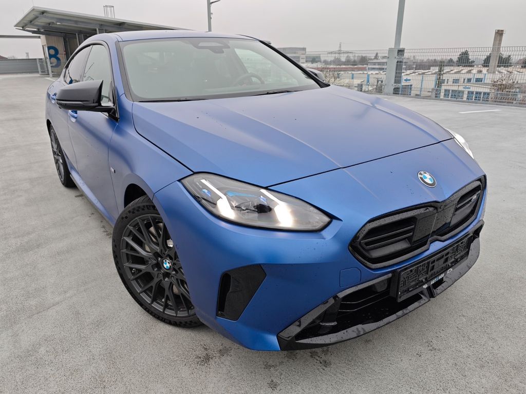 BMW M235 2024