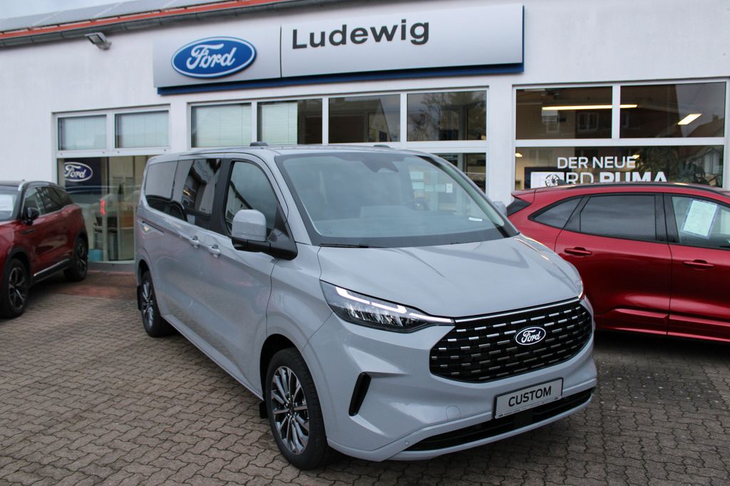 Ford Tourneo Custom 2025