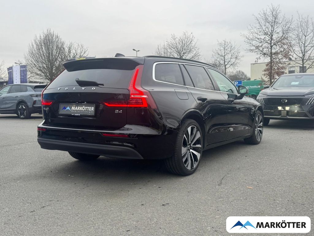 Volvo V60 2022