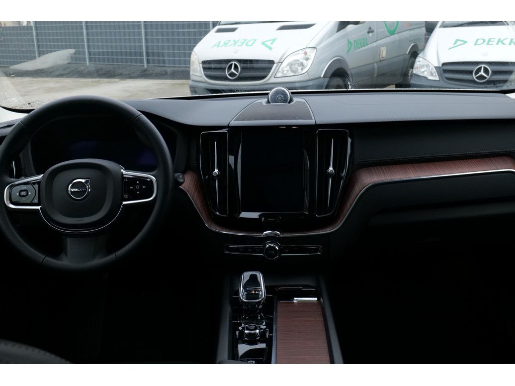 Volvo XC60 2023