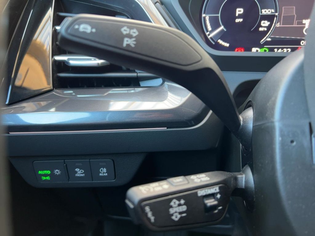 Audi Q4 e-tron 2021