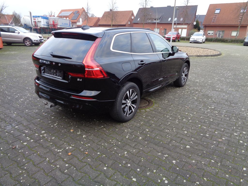 Volvo XC60 2022