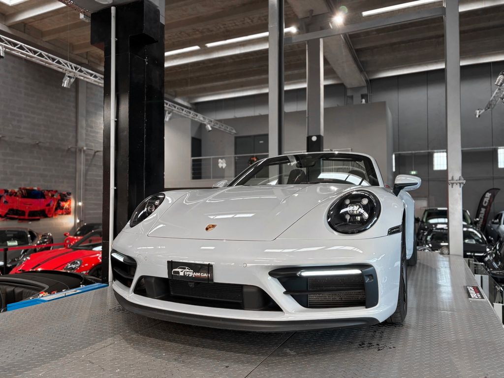 Porsche 992 2024