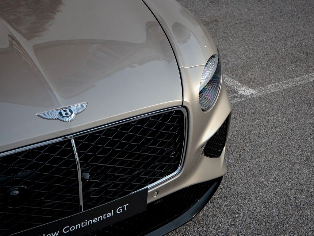 Bentley Continental GT 2025
