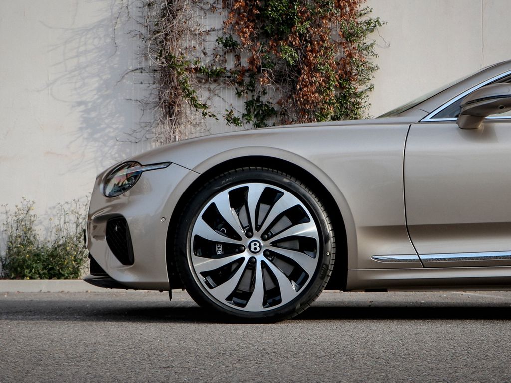 Bentley Continental GT 2025