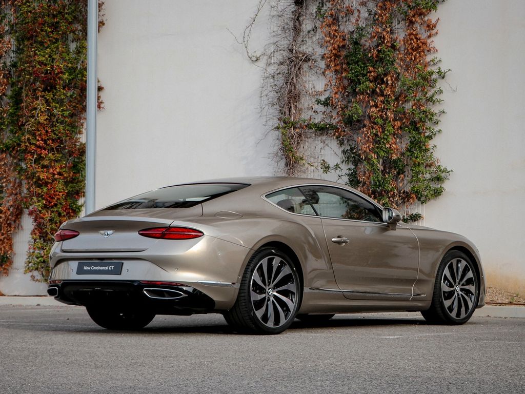 Bentley Continental GT 2025