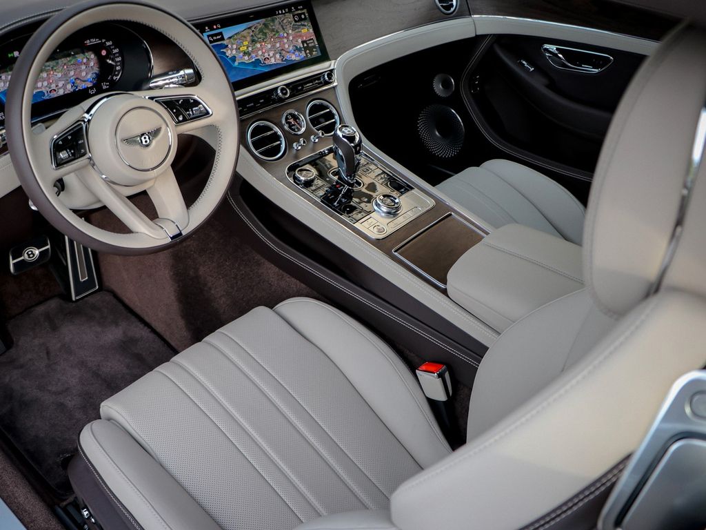 Bentley Continental GT 2025
