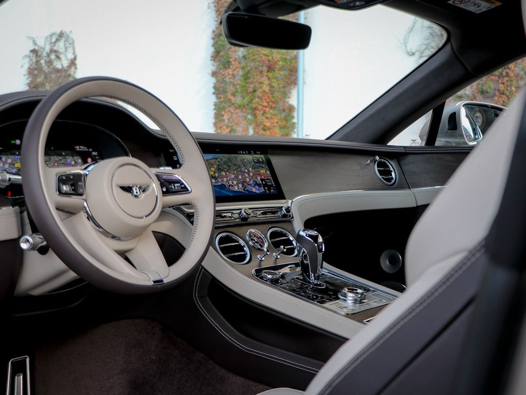 Bentley Continental GT 2025