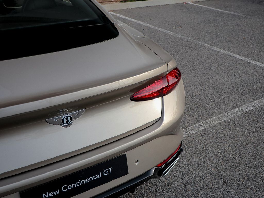 Bentley Continental GT 2025