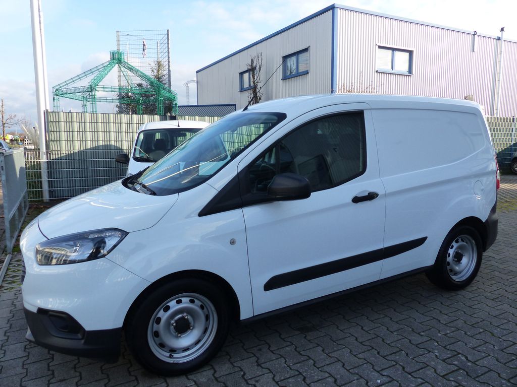 Ford Transit Courier 2020