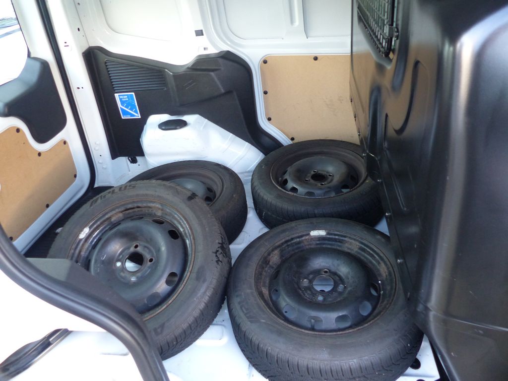 Ford Transit Courier 2020