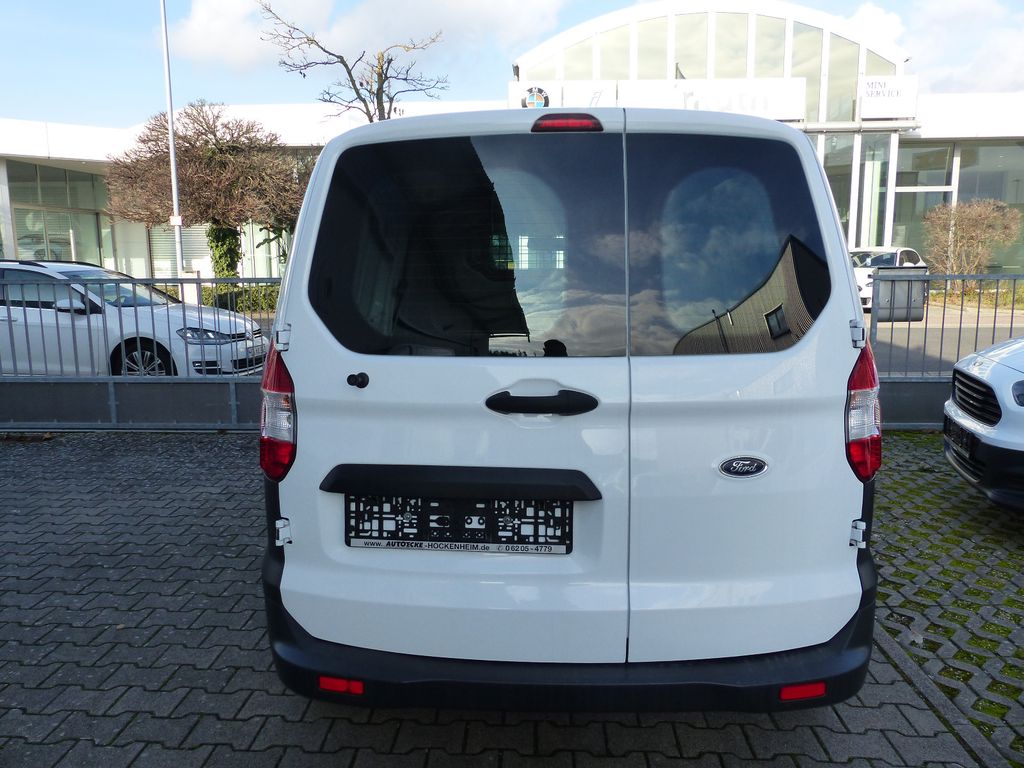 Ford Transit Courier 2020