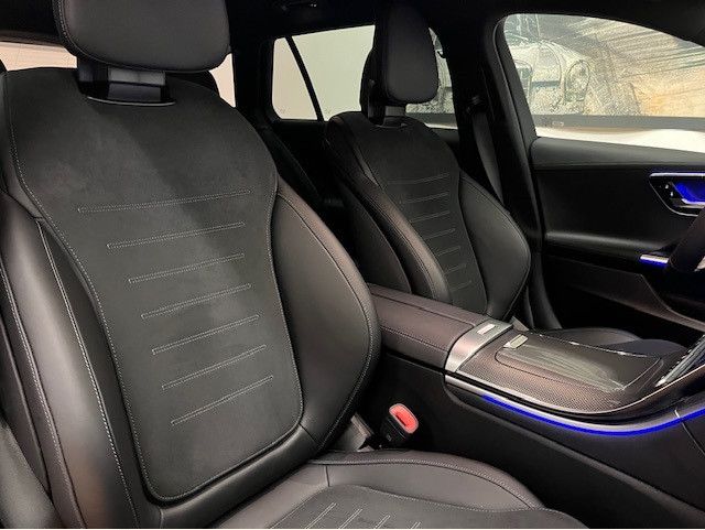 Mercedes-Benz C 300 2025