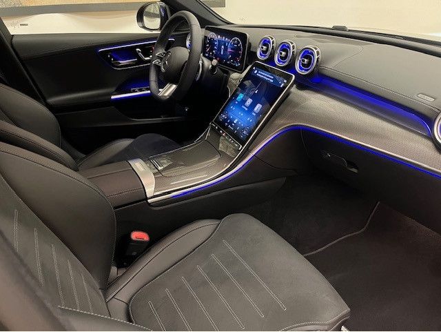 Mercedes-Benz C 300 2025