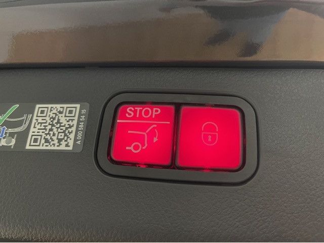 Mercedes-Benz C 300 2025