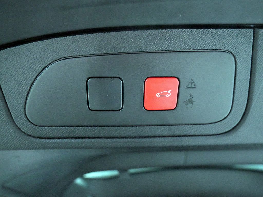 DS Automobiles DS7 (Crossback) 2023