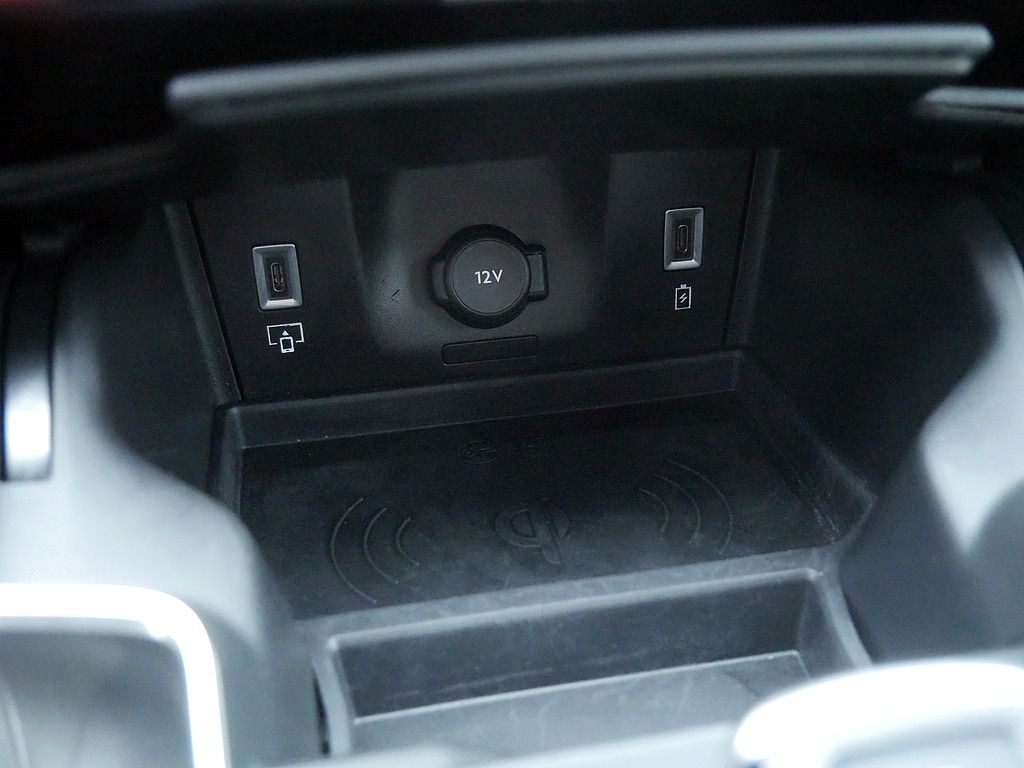 DS Automobiles DS7 (Crossback) 2023