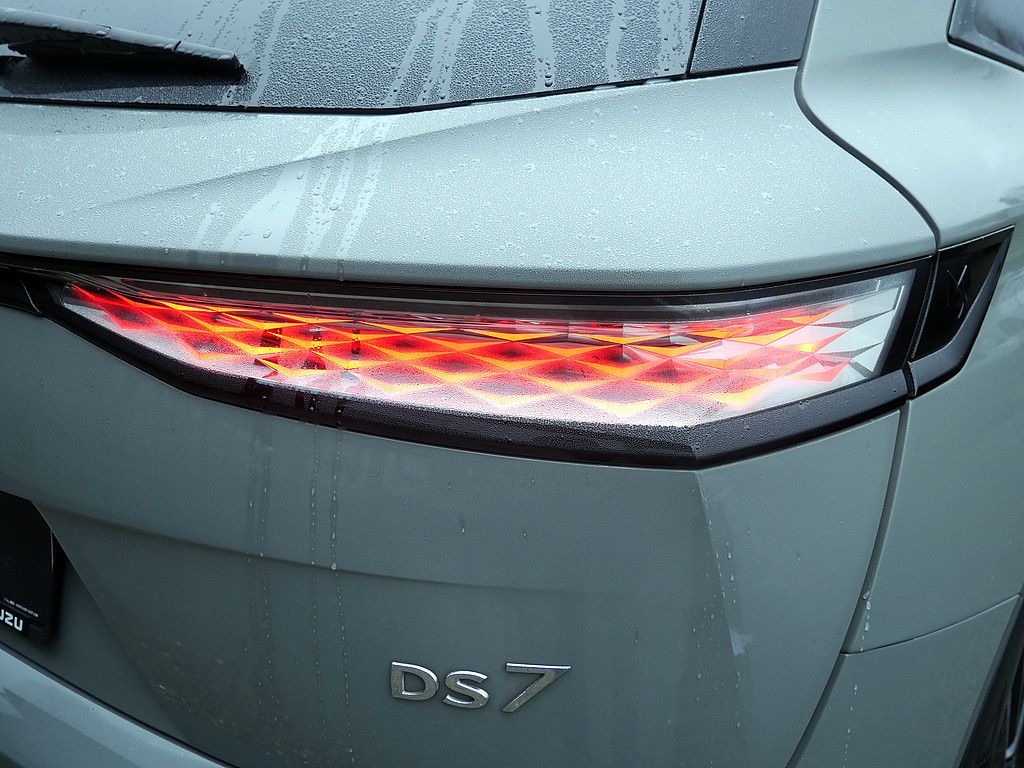 DS Automobiles DS7 (Crossback) 2023