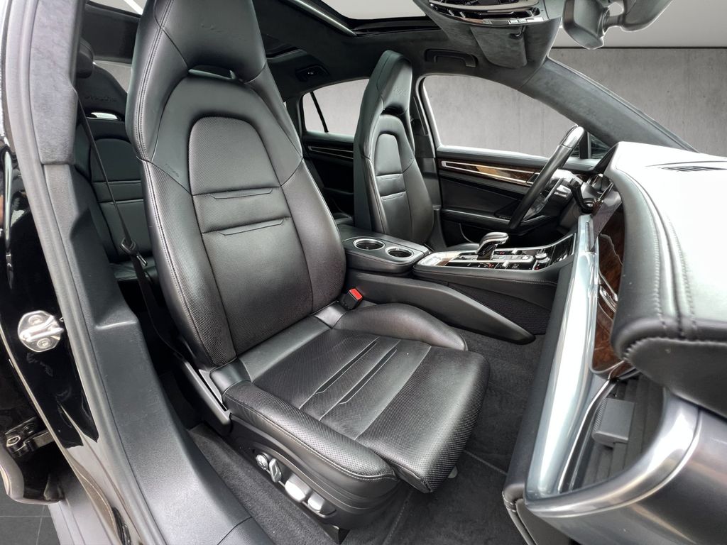 Porsche Panamera 2018