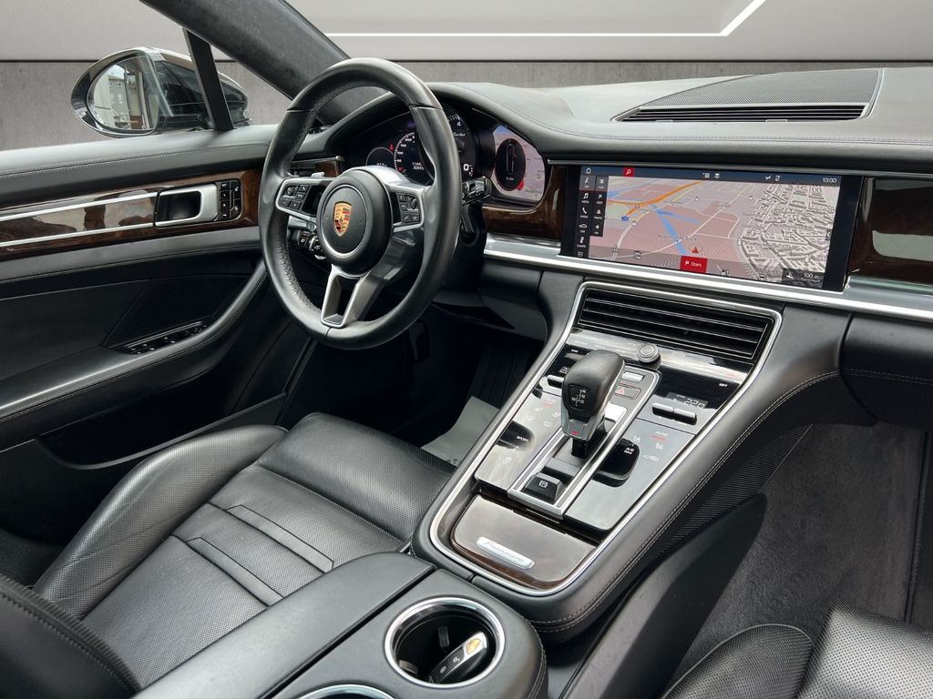 Porsche Panamera 2018