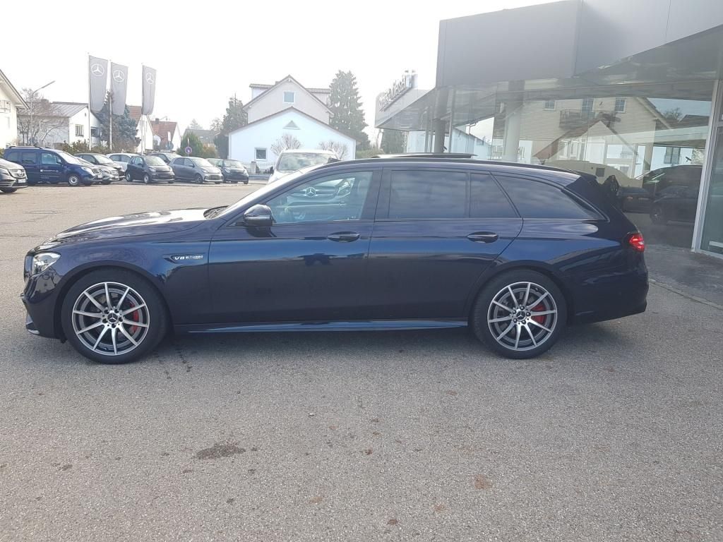 Mercedes-Benz E 63 AMG 2022