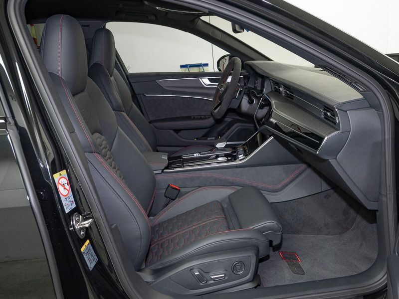 Audi RS6 2024