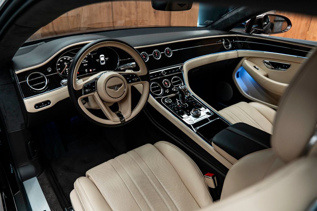 Bentley Continental GT 2020