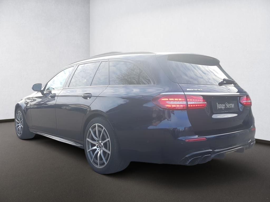 Mercedes-Benz E 63 AMG 2022