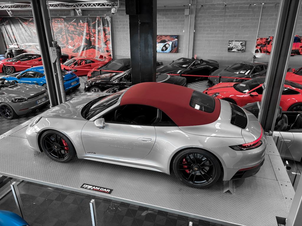 Porsche 992 2024