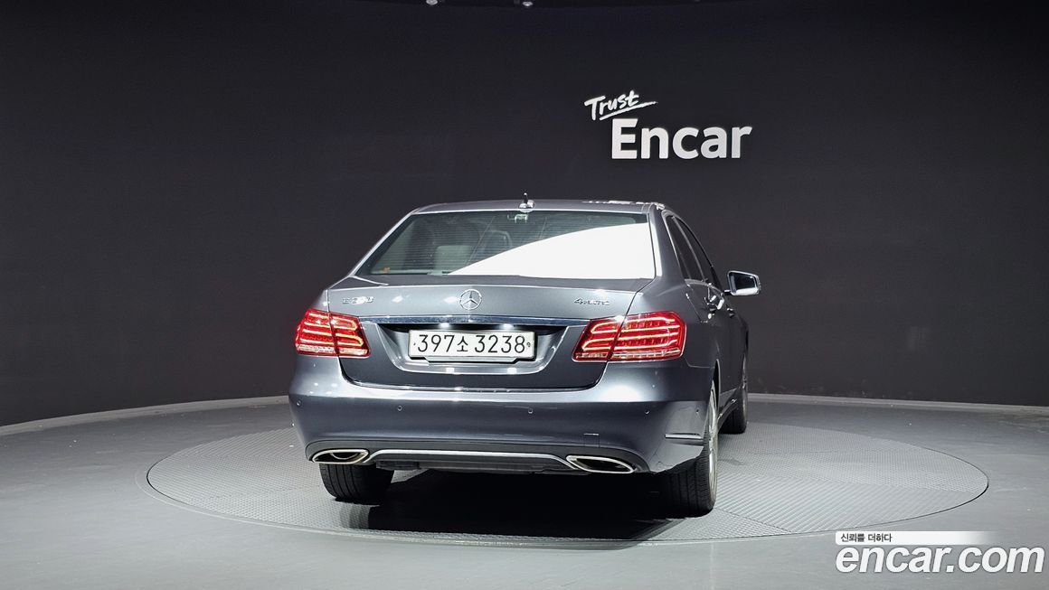 Mercedes-Benz E-Class 2016