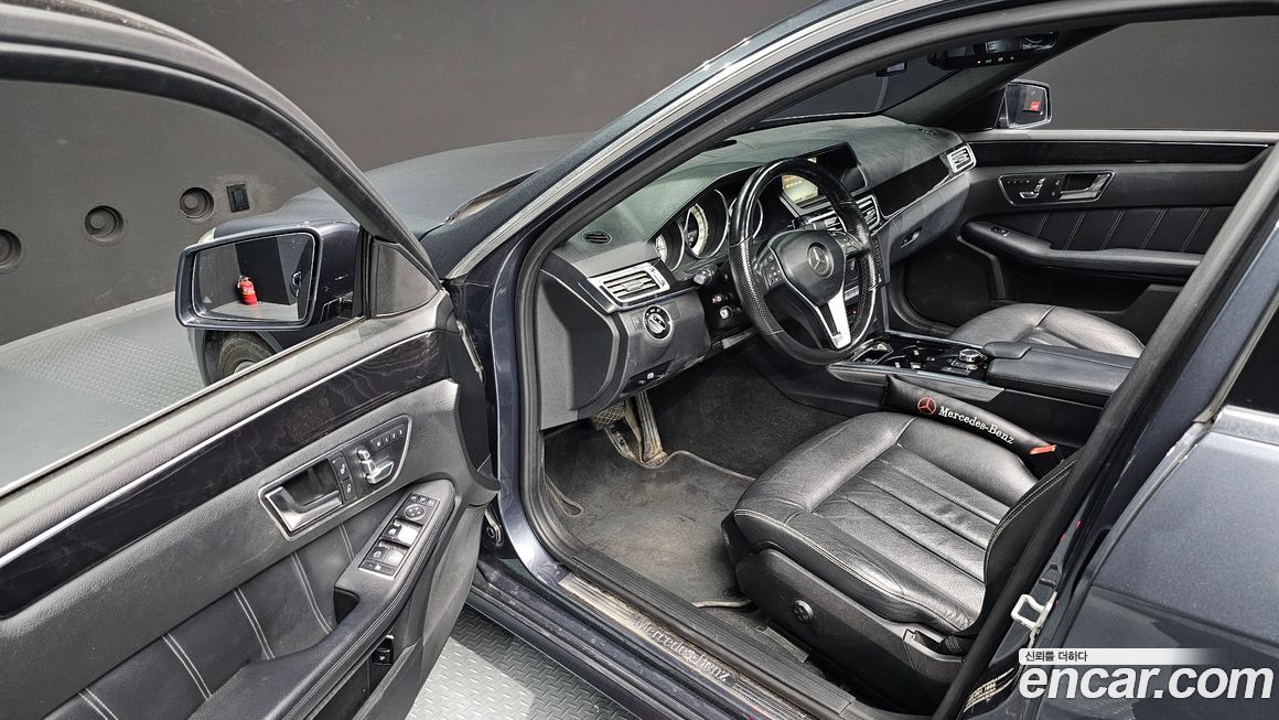 Mercedes-Benz E-Class 2016