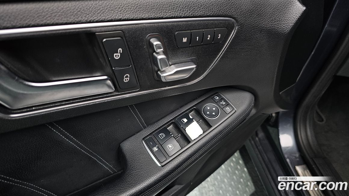 Mercedes-Benz E-Class 2016