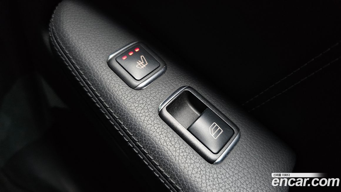 Mercedes-Benz E-Class 2016