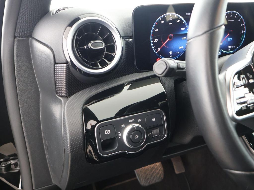 Mercedes-Benz A 250 2022