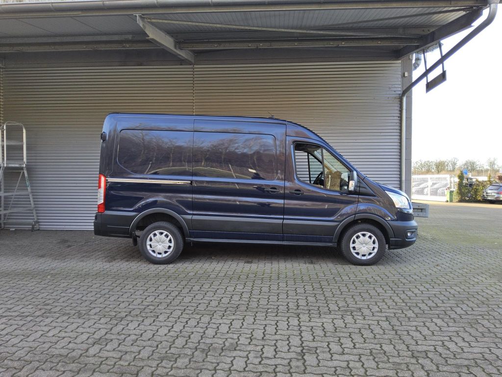 Ford Transit 2021