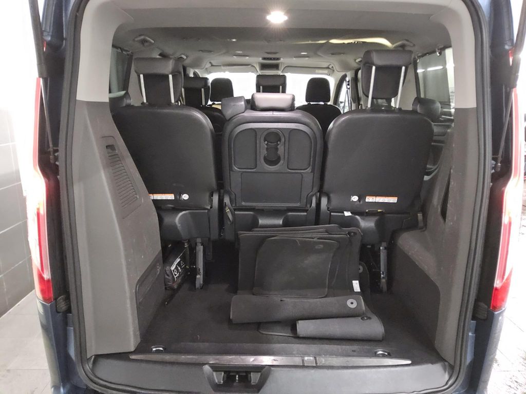 Ford Tourneo Custom 2022