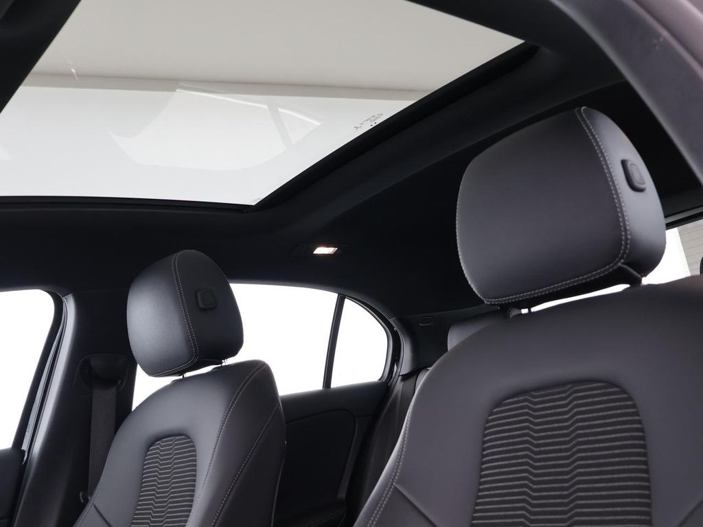 Mercedes-Benz A 250 2022