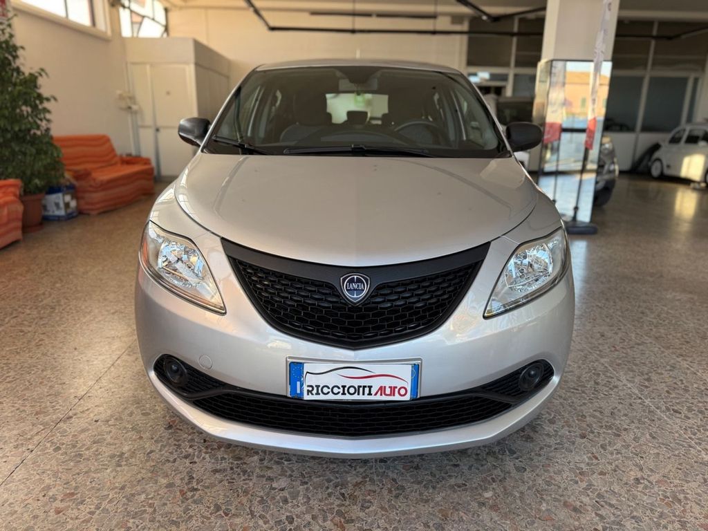 Lancia Ypsilon 2021