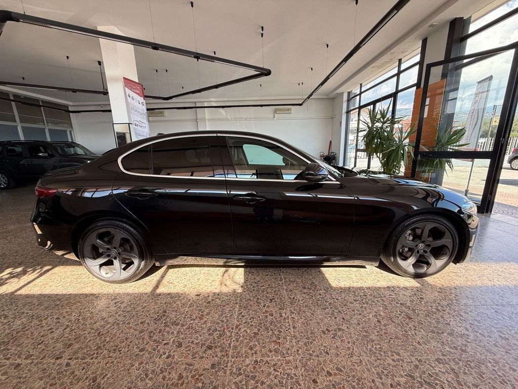 Alfa Romeo Giulia 2017