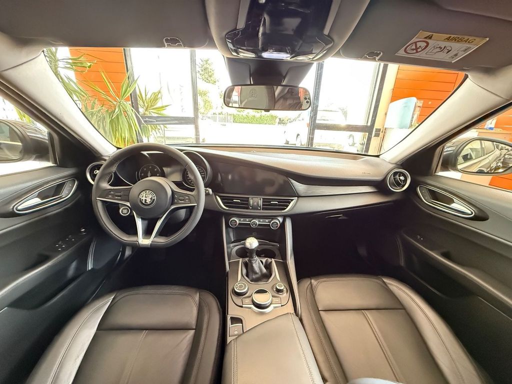 Alfa Romeo Giulia 2017