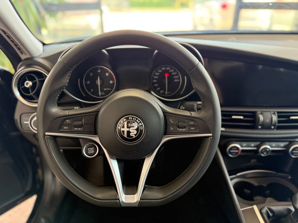 Alfa Romeo Giulia 2017