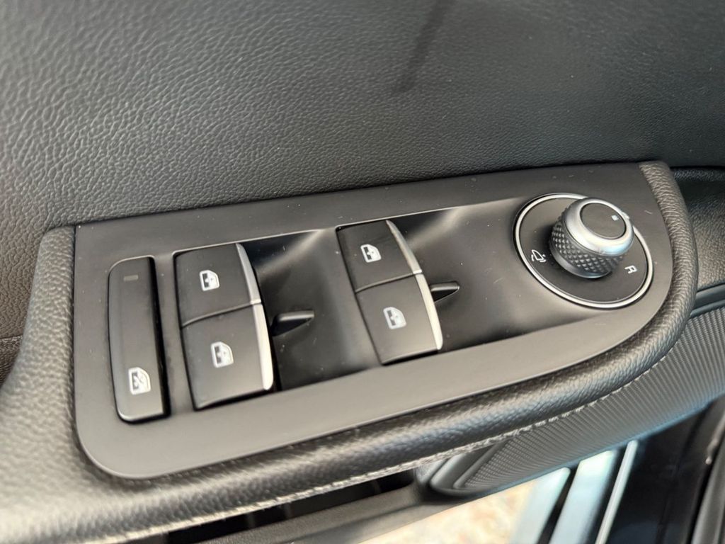 Alfa Romeo Giulia 2017