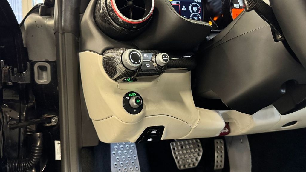 Ferrari 812 2018