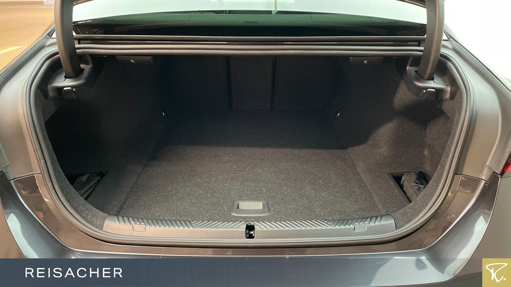 BMW i5 2024