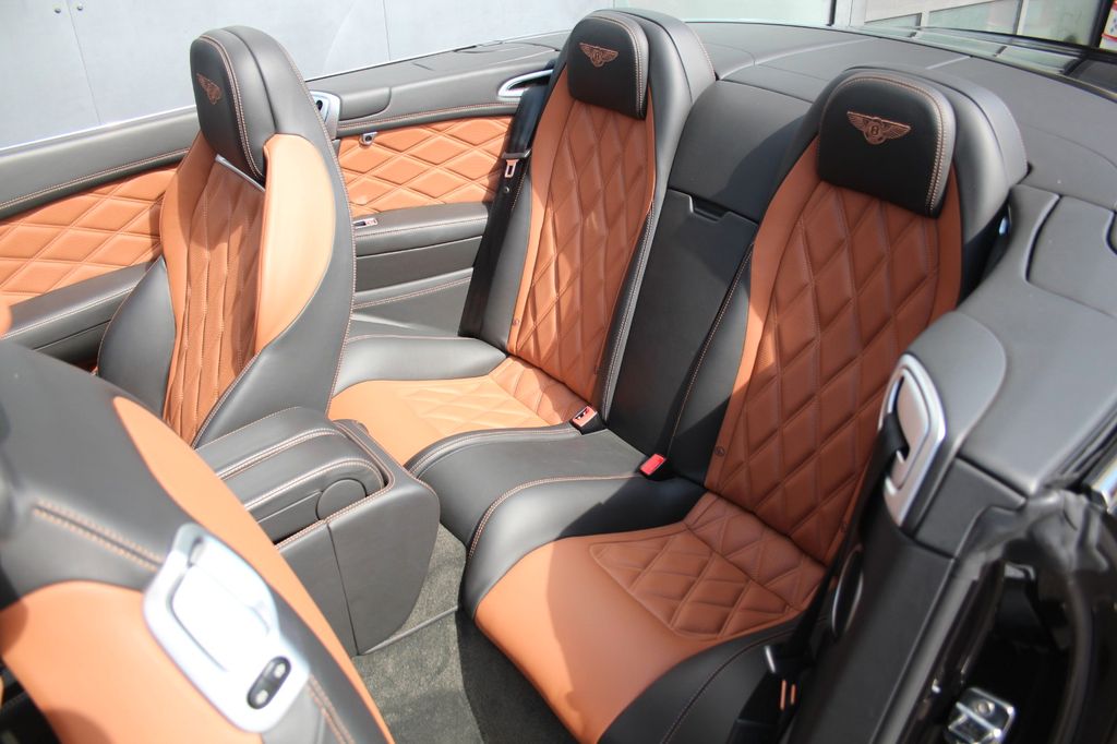 Bentley Continental GTC 2014