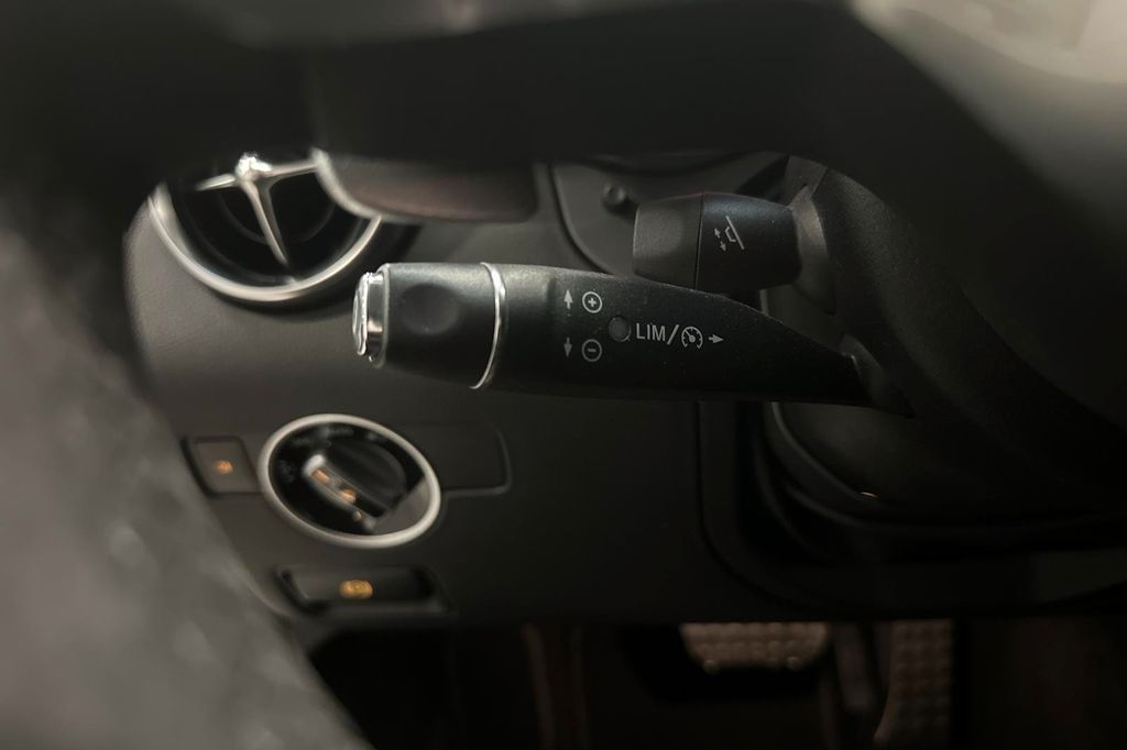 Mercedes-Benz SLK 55 AMG 2012