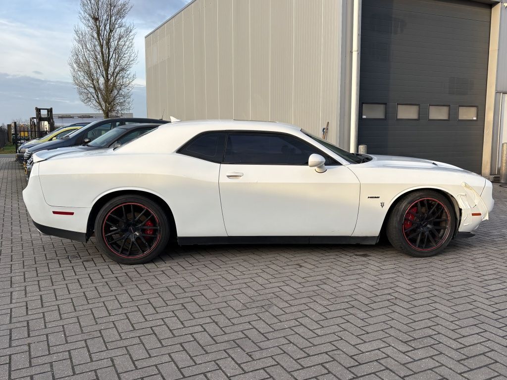 Dodge Challenger 2016