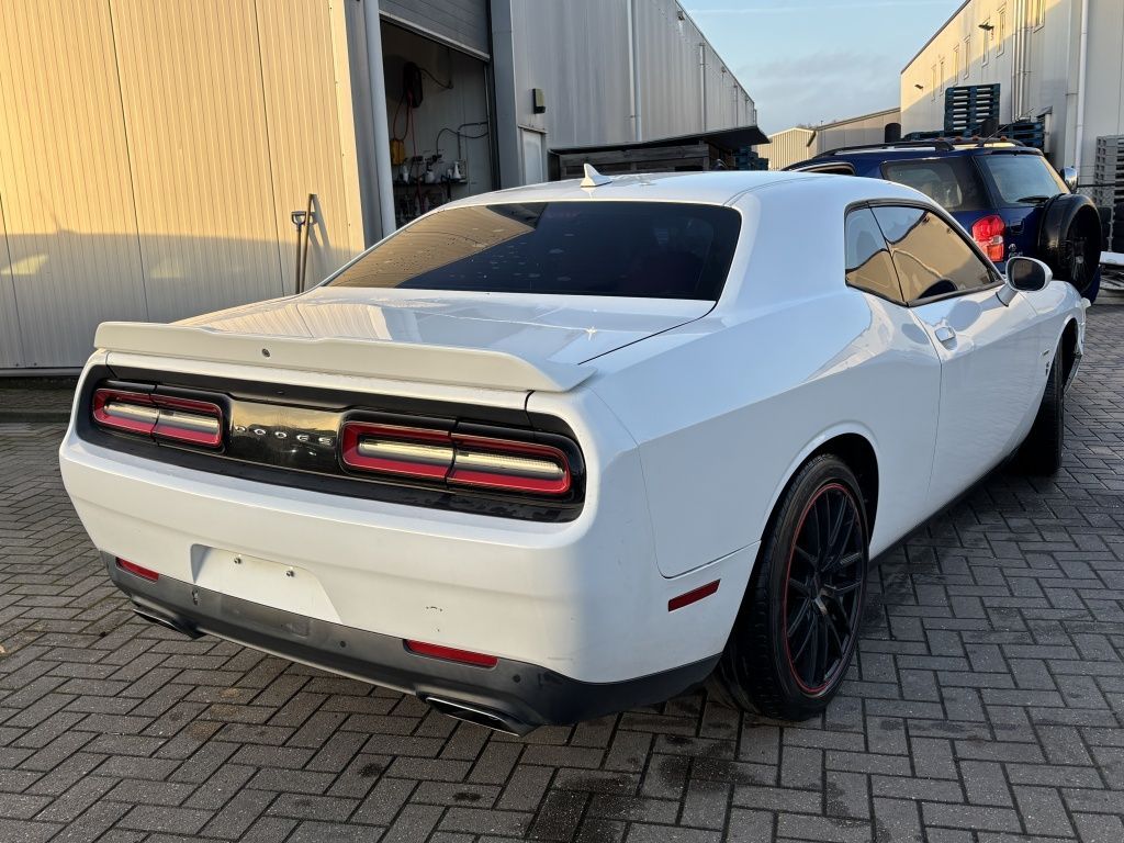 Dodge Challenger 2016