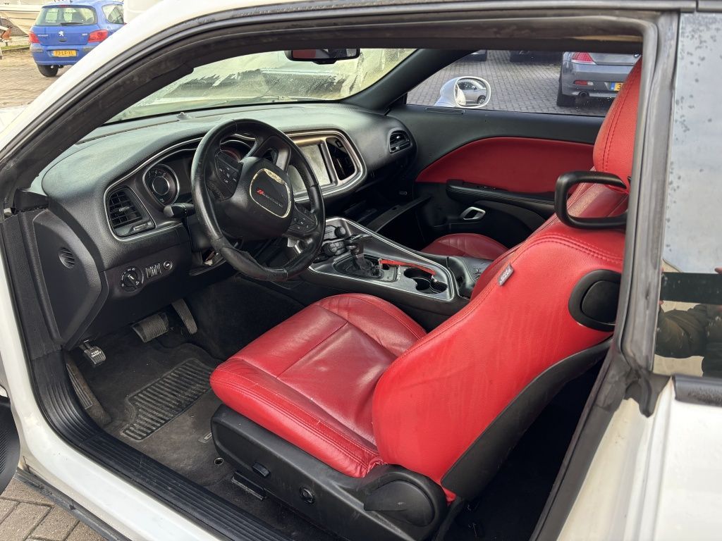 Dodge Challenger 2016