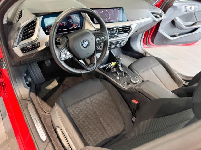 BMW 118 2021